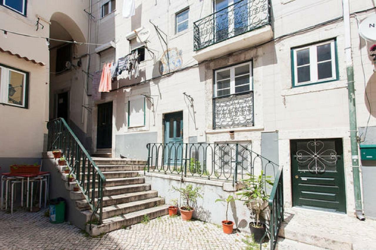 Alfama T1 Travel Lägenhet Lisboa Exteriör bild